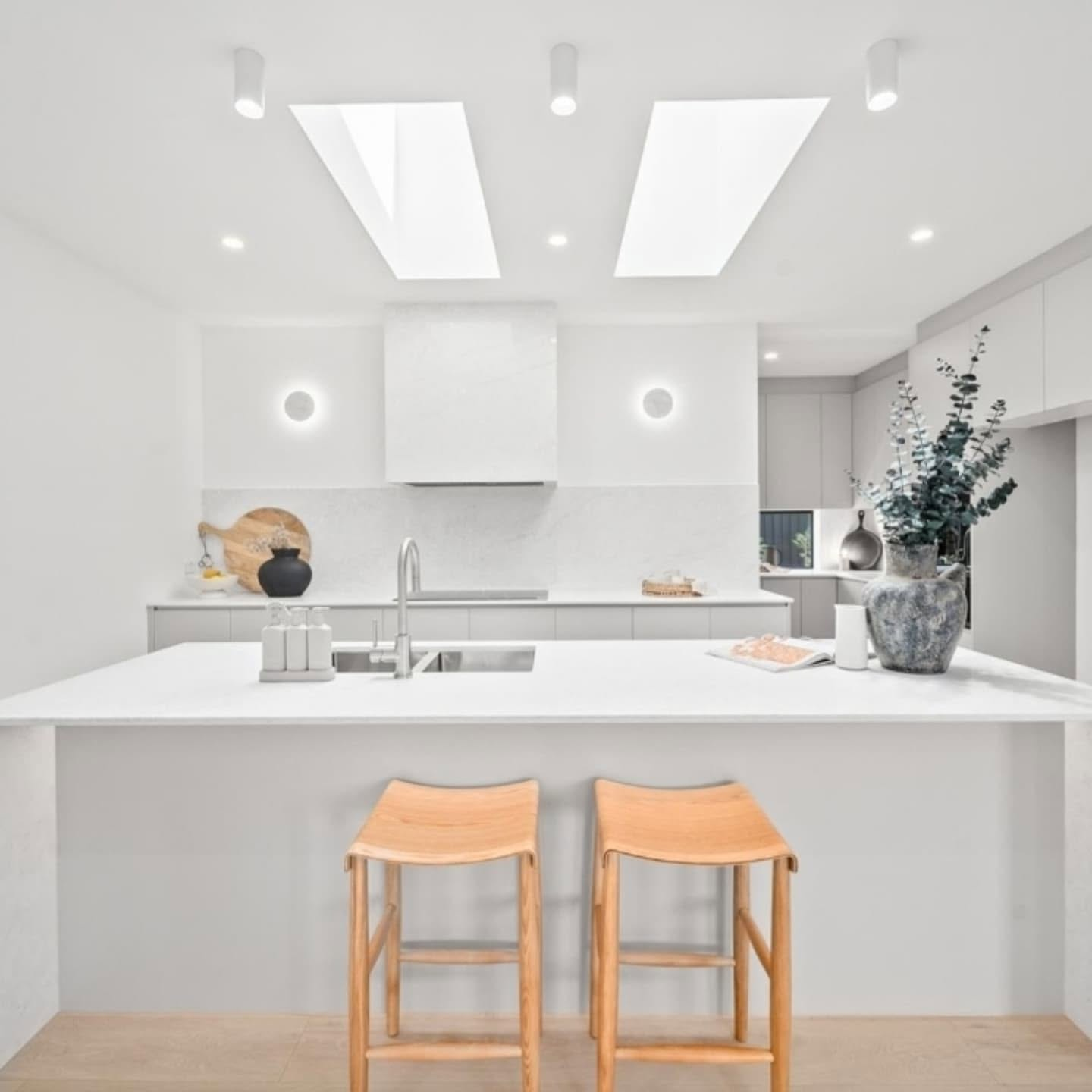 Contemporary custom kitchen by NM Carpentry & Joinery